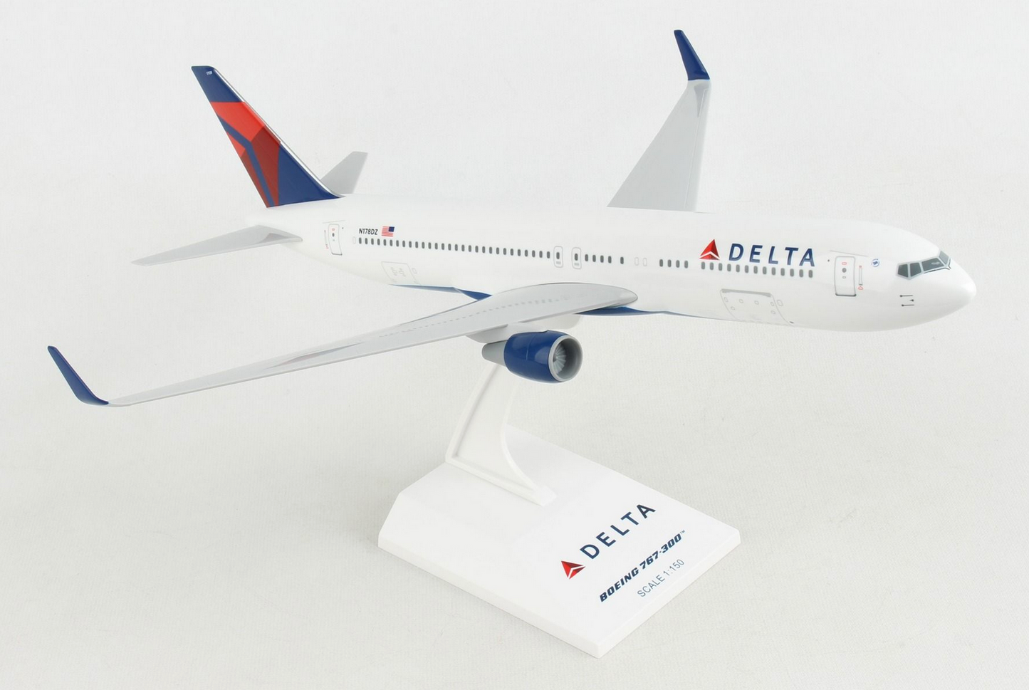 Delta B767-300 - Skymarks - Scale 1/150