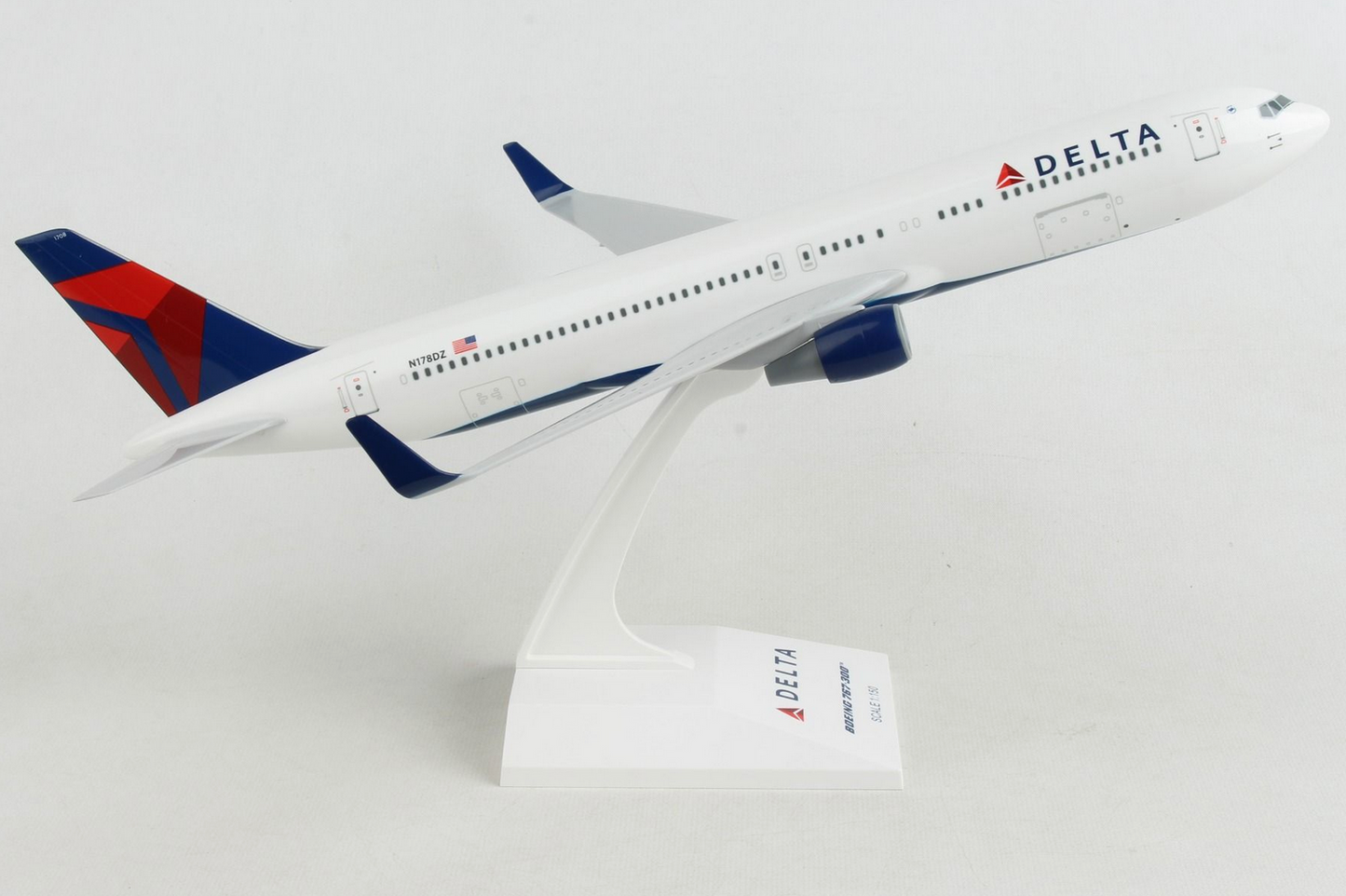 Delta B767-300 - Skymarks - Scale 1/150