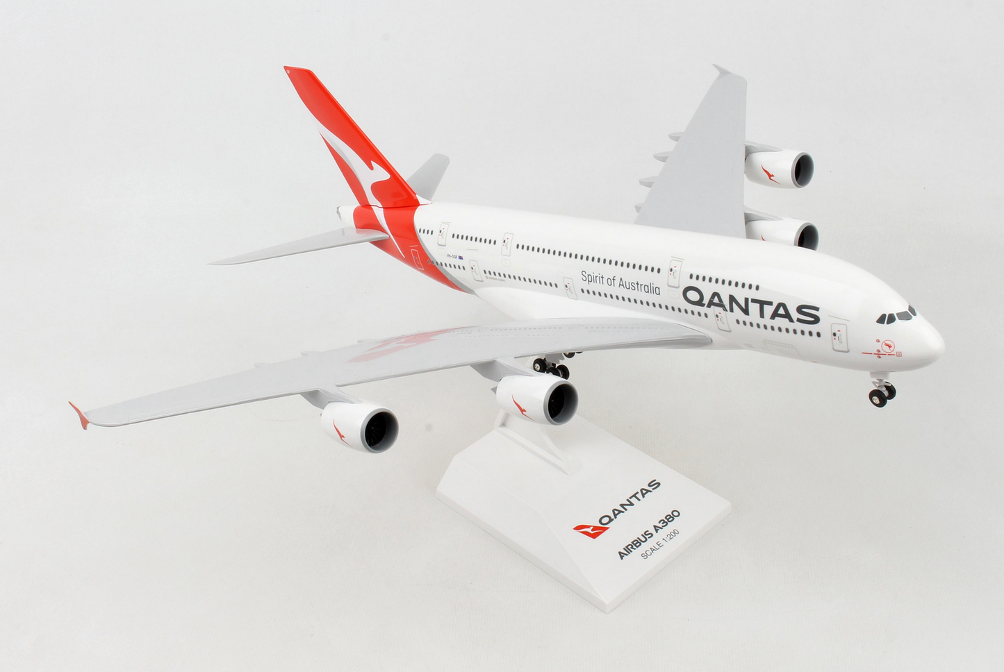 Qantas Airbus 380-800 - Skymarks - Scale 1/200