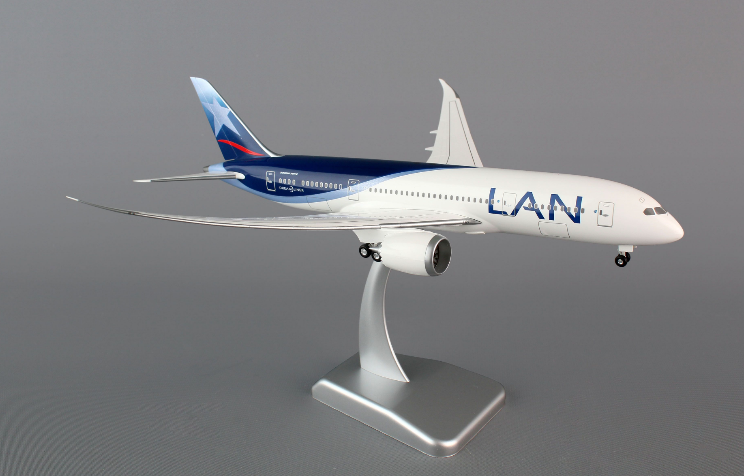 LAN B787-800 - Hogan - Scale 1/200